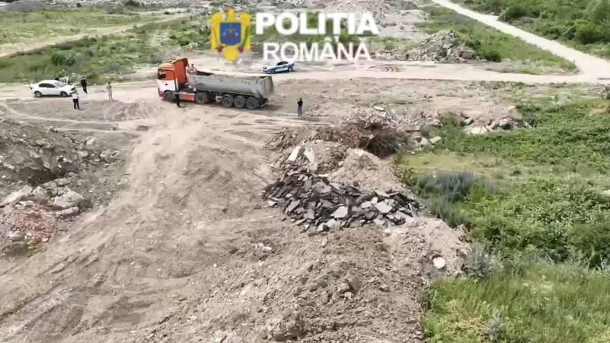 Amendat cu 45.000 lei pentru moloz aruncat lângă calea ferată din Vladimirescu