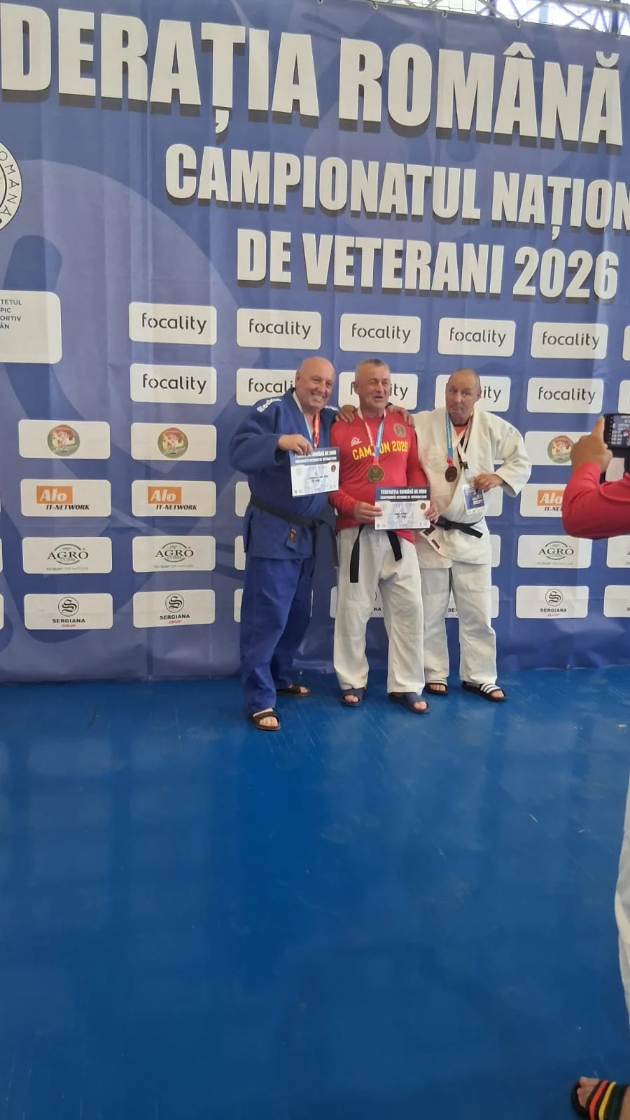 Trei judocani de la Dinamo Arad urcă pe podiumul Campionatului Național de Judo Veterani 2026